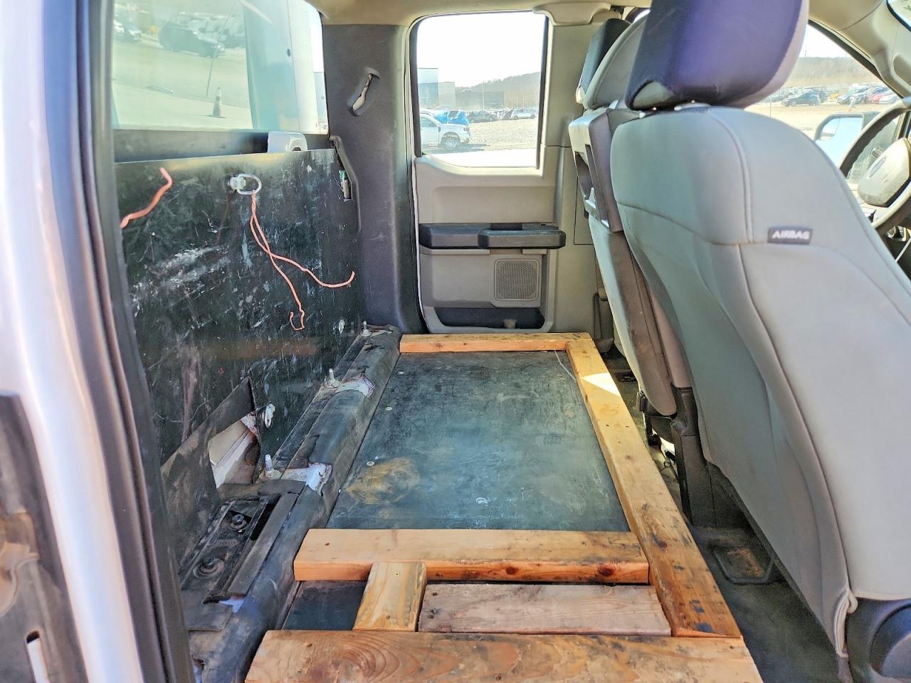 2017 Ford F150 Super Duty Utility / Service Truck