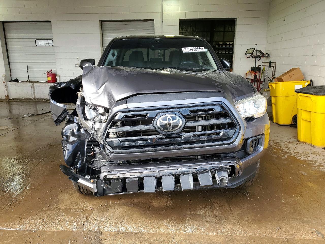 2018 Toyota Tacoma SR
