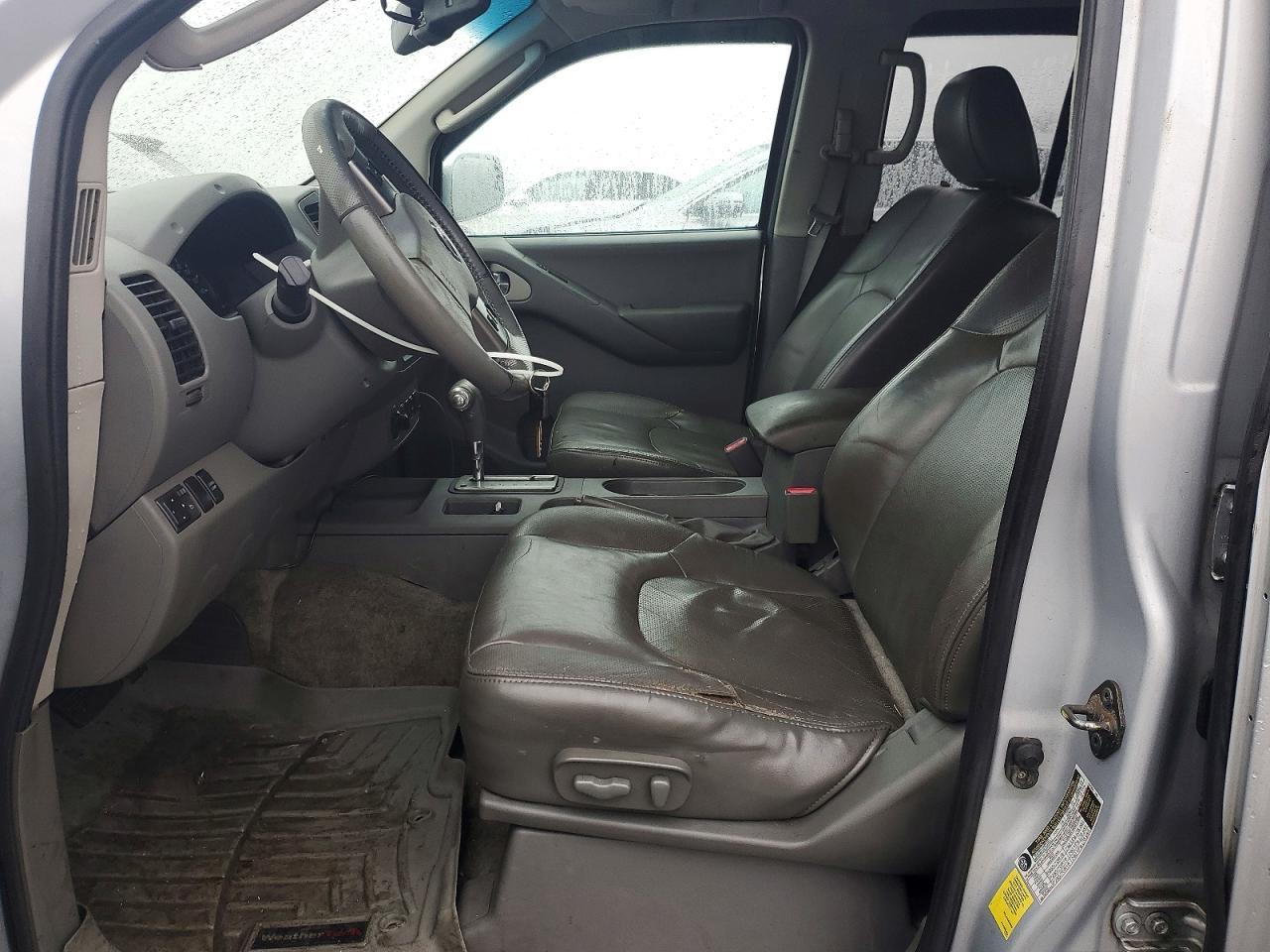 2011 Nissan Frontier S