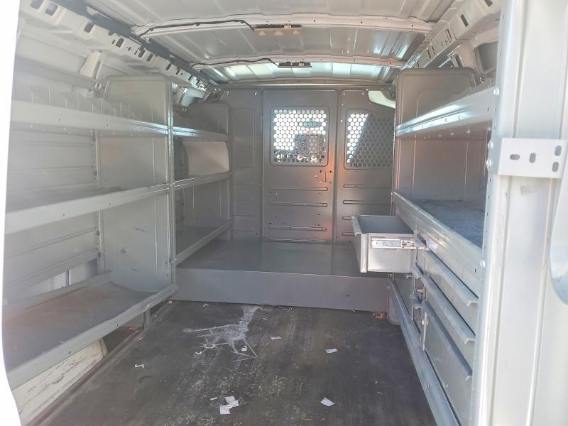 2016 GMC Savana 2500 Cargo Utility / Service van