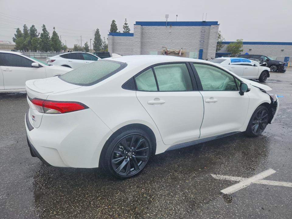 2025 Toyota Corolla Hybrid se