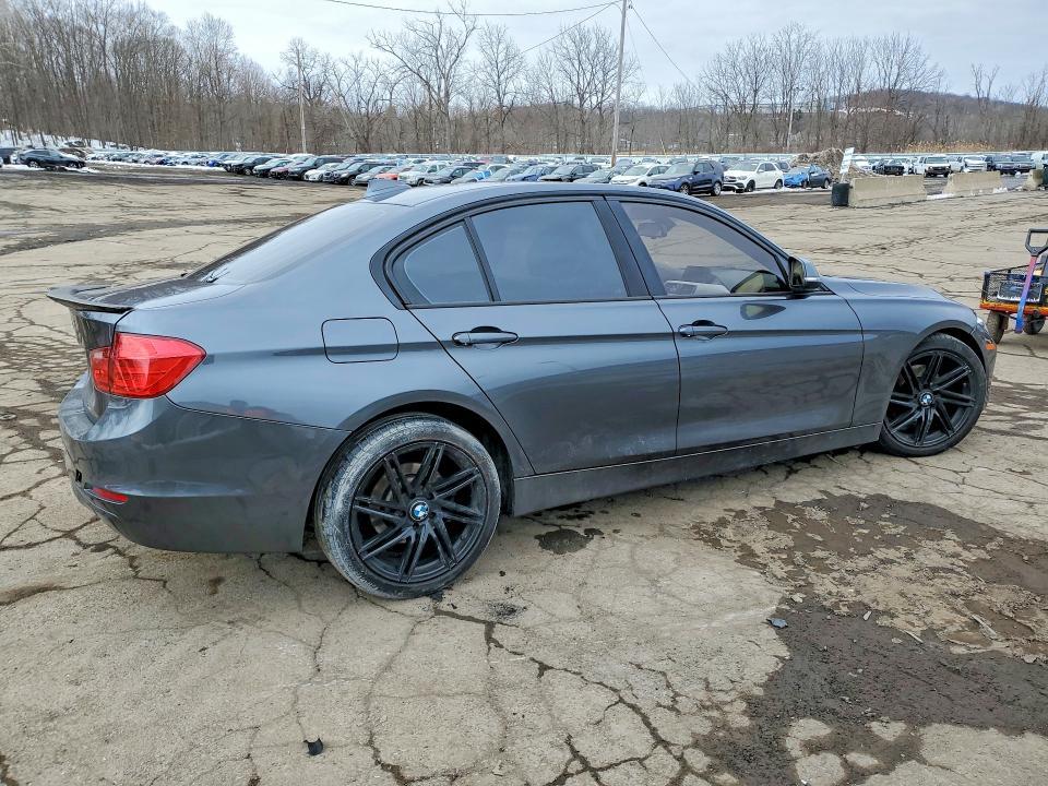 2013 BMW 328 xi Sulev