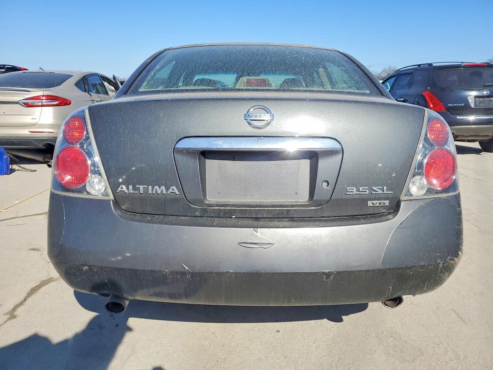 2005 Nissan Altima se