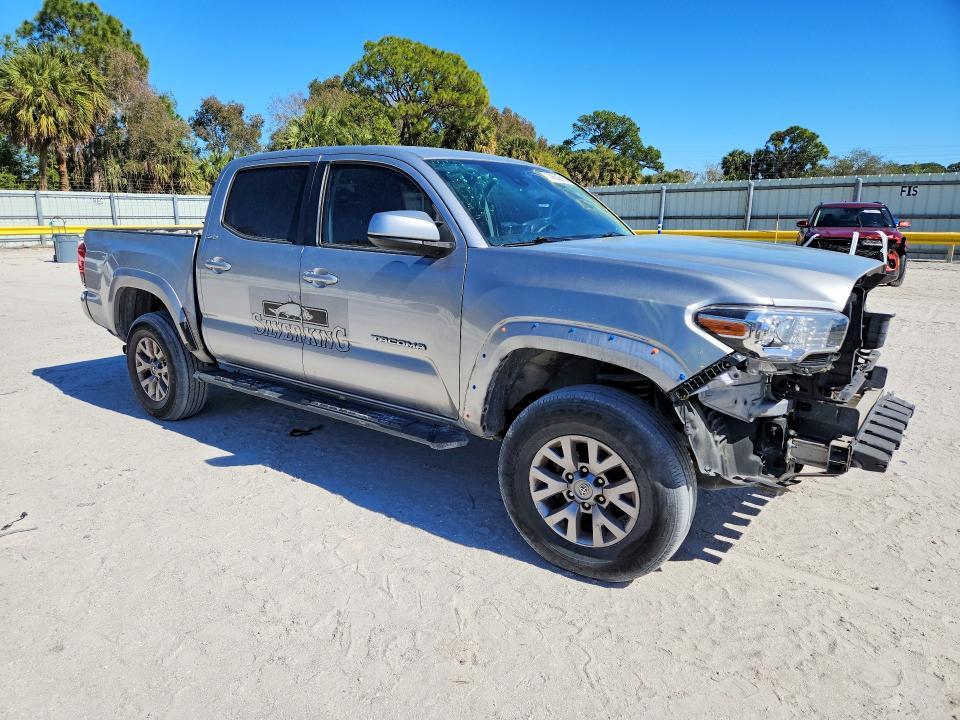 2018 Toyota Tacoma Double cab
