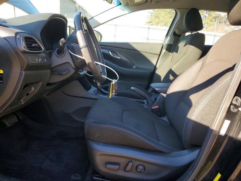 2018 Hyundai Elantra gt Base