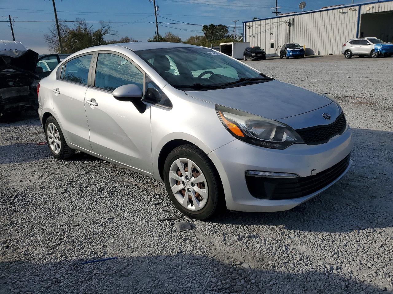 2017 KIA Rio lx