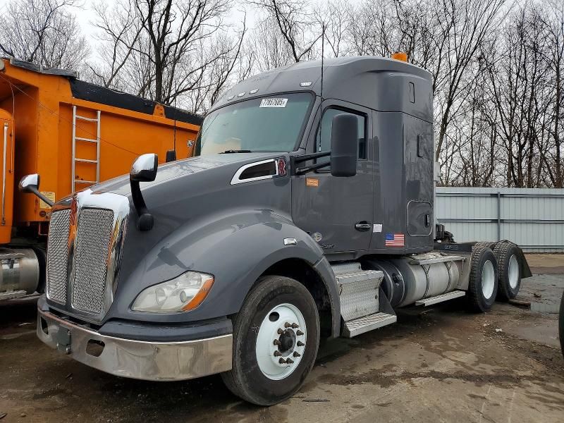 2020 Kenworth T680 Semi Truck