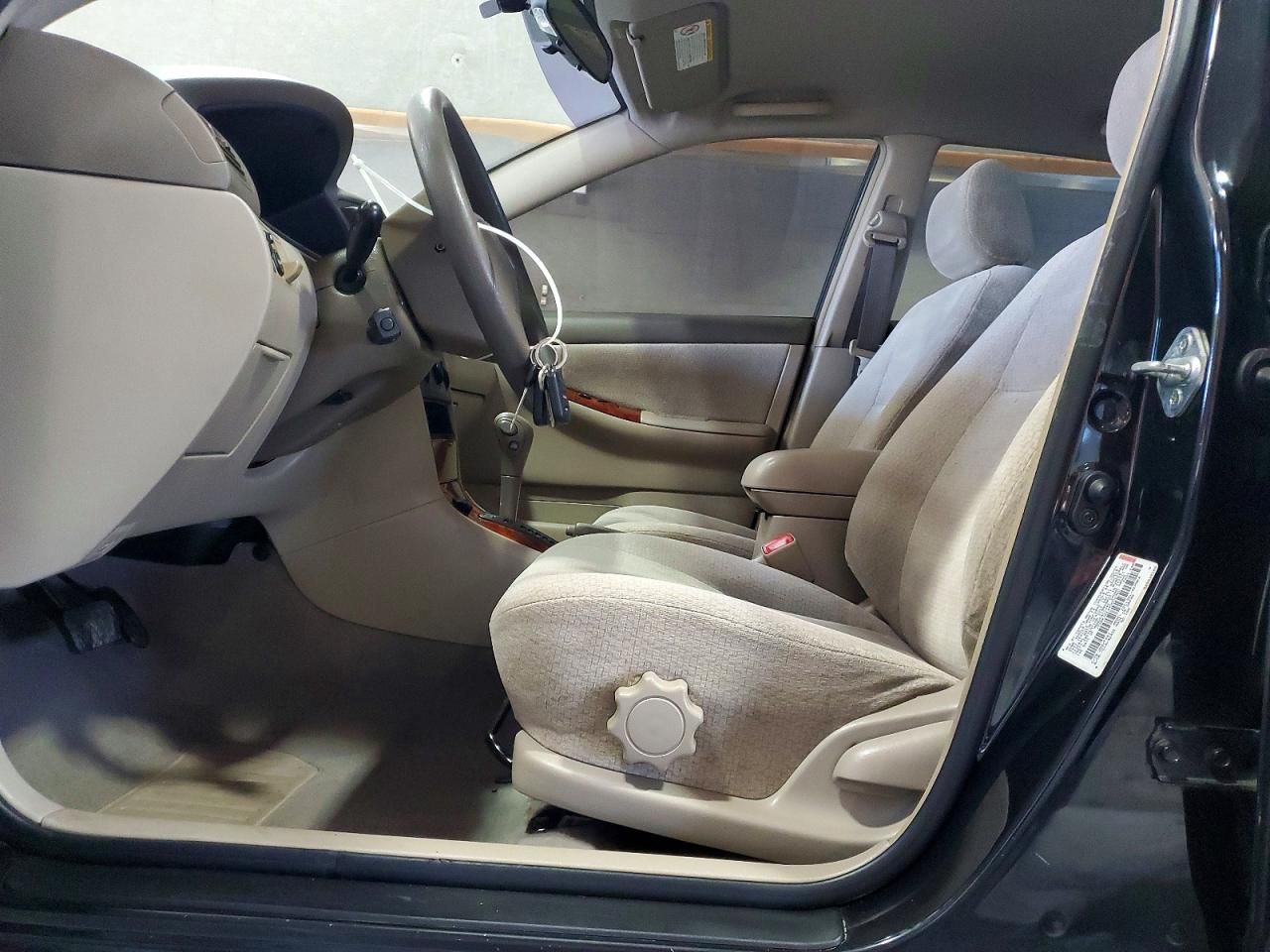 2004 Toyota Corolla ce