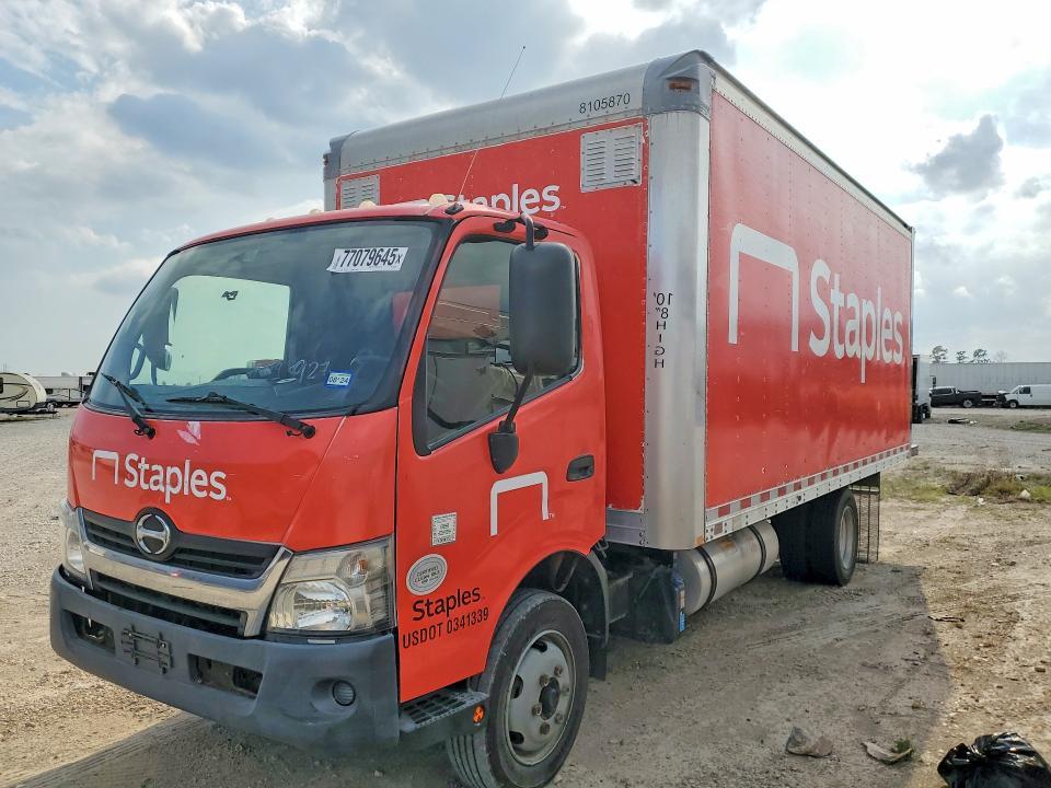 2018 Hino 195 BOX Truck