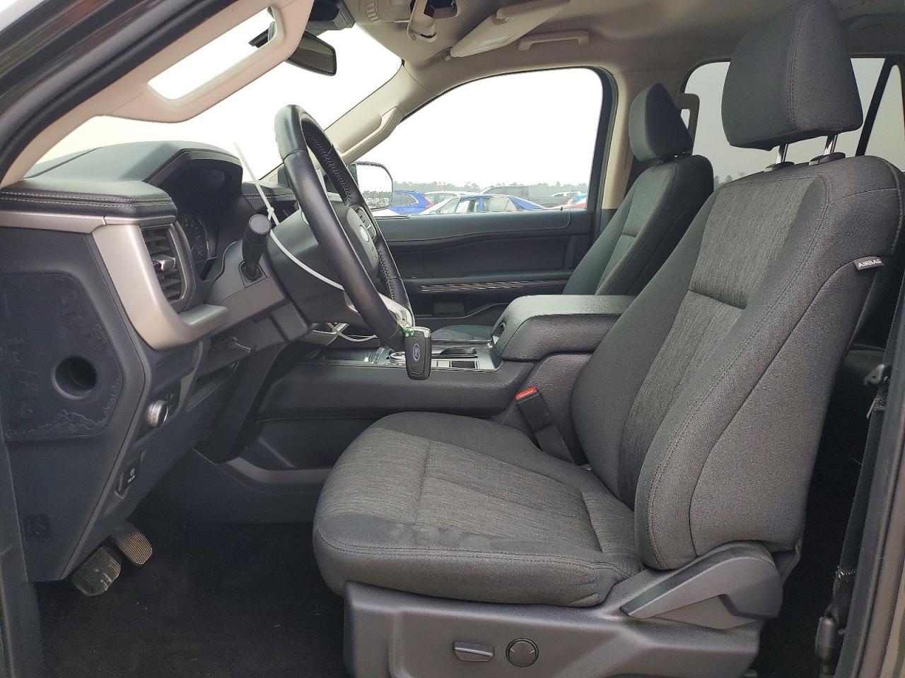 2022 Ford Expedition max xlt
