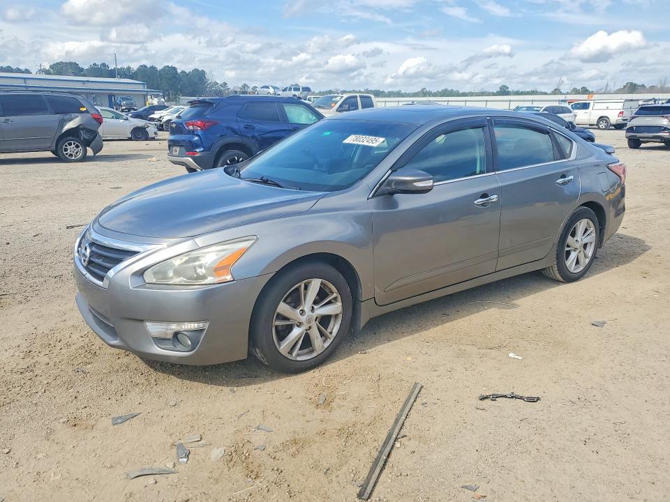 2015 Niss Altima