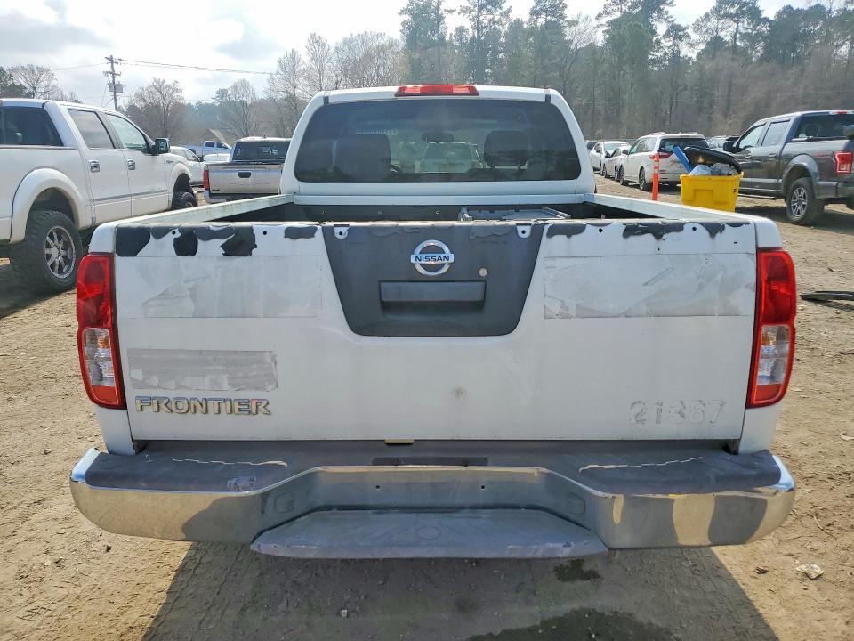 2015 Nissan Frontier S