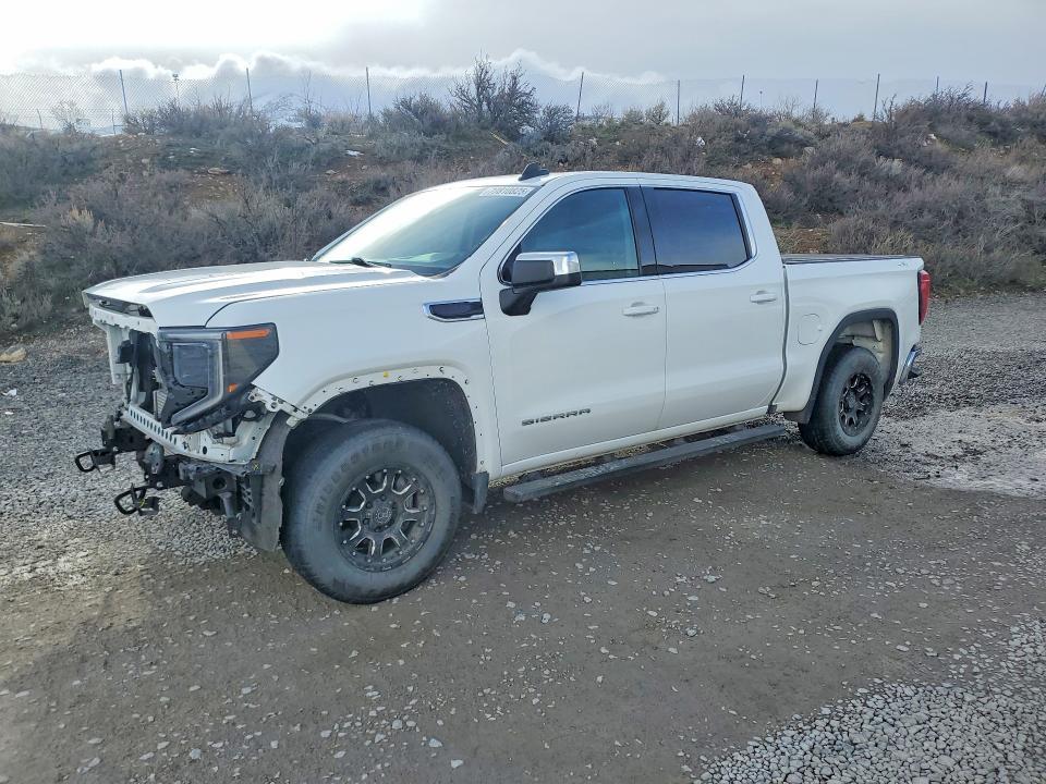 2023 GMC Sierra K1500 SLE