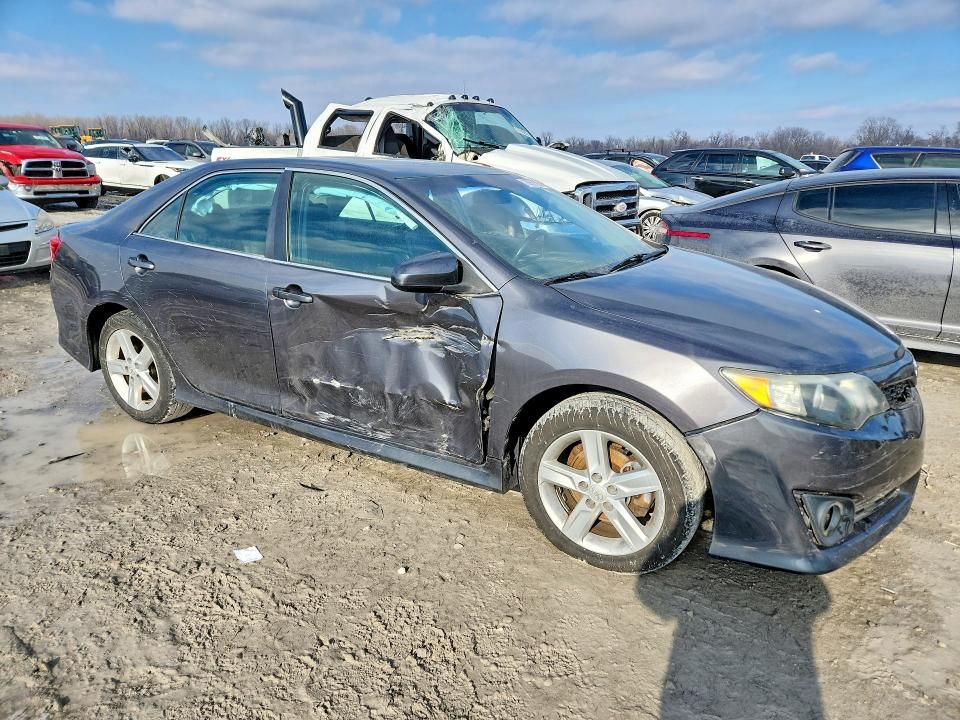 2013 Toyota Camry l