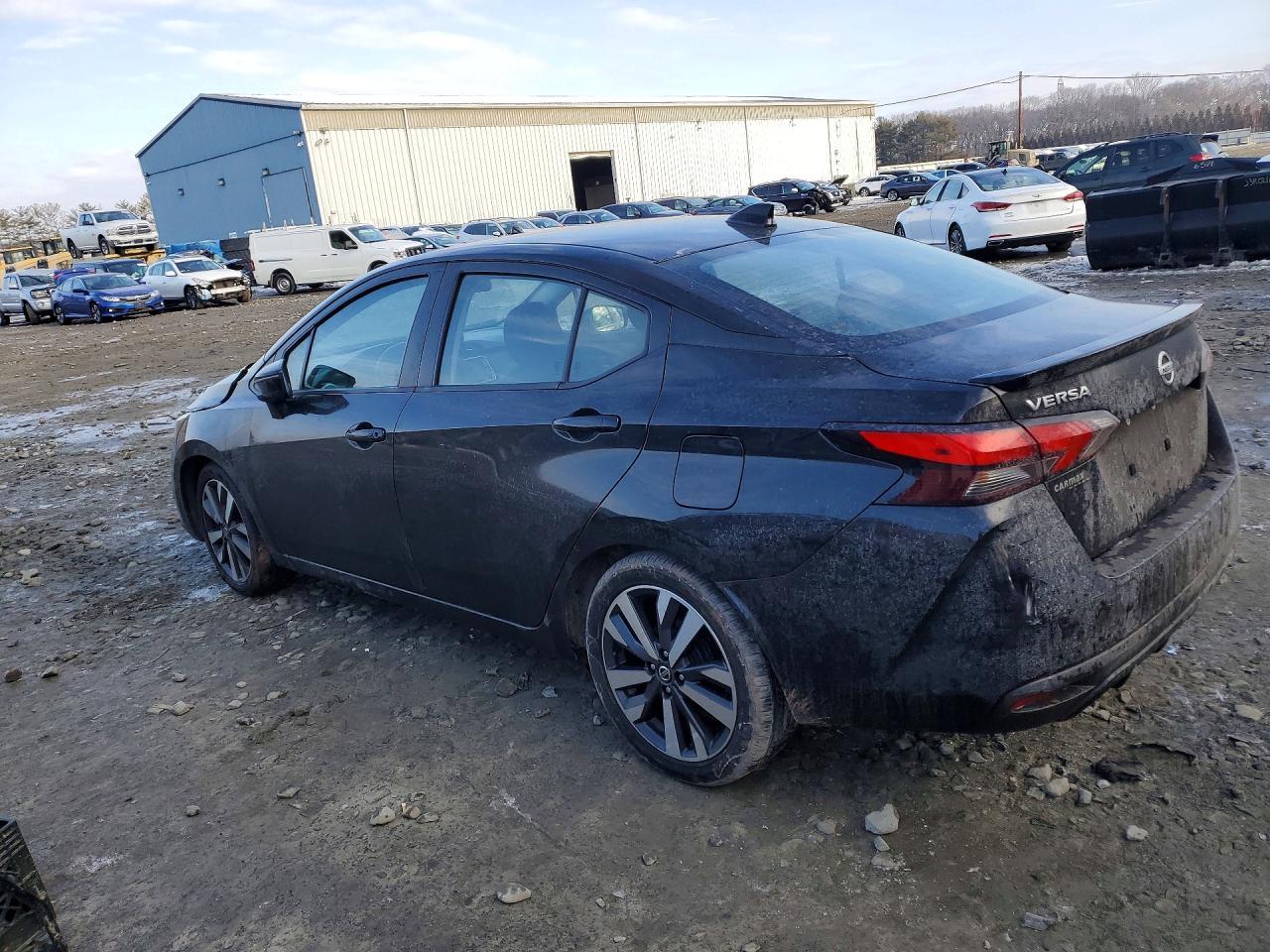 2020 Nissan Versa sr