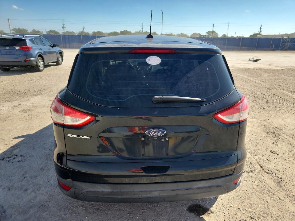 2014 Ford Escape s
