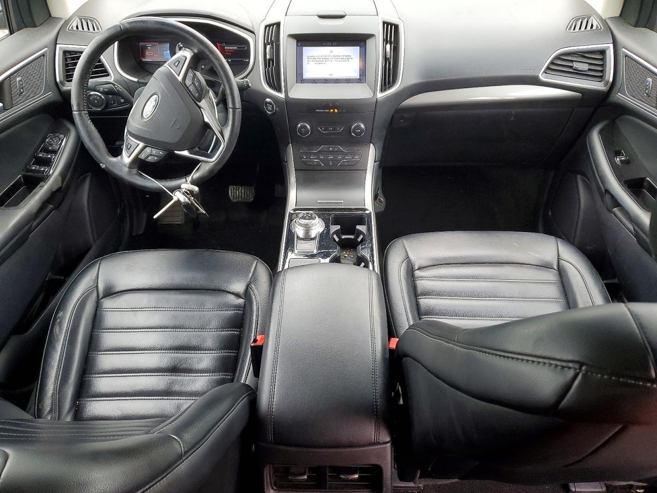 2019 Ford Edge sel