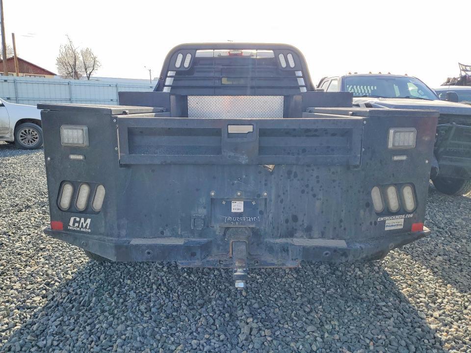 2017 Ford F350 Super Duty Flatbed Truck