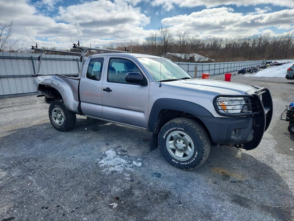 2014 Toyota Tacoma Base