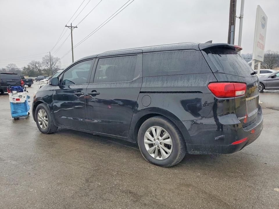 2016 KIA Sedona lx