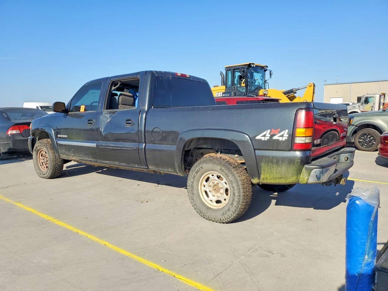 2004 GMC Sierra K2500 Crew Cab