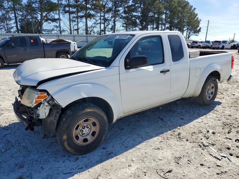 2015 Nissan Frontier s