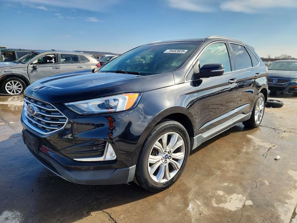2020 Ford Edge Titanium