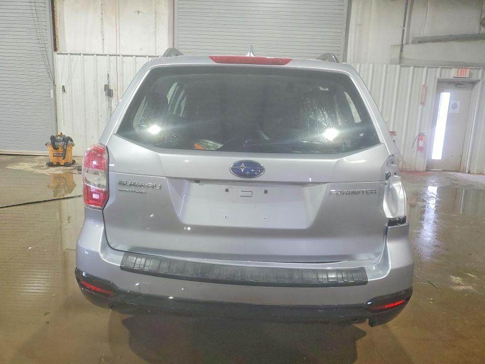 2016 Subaru Forester 2.5i