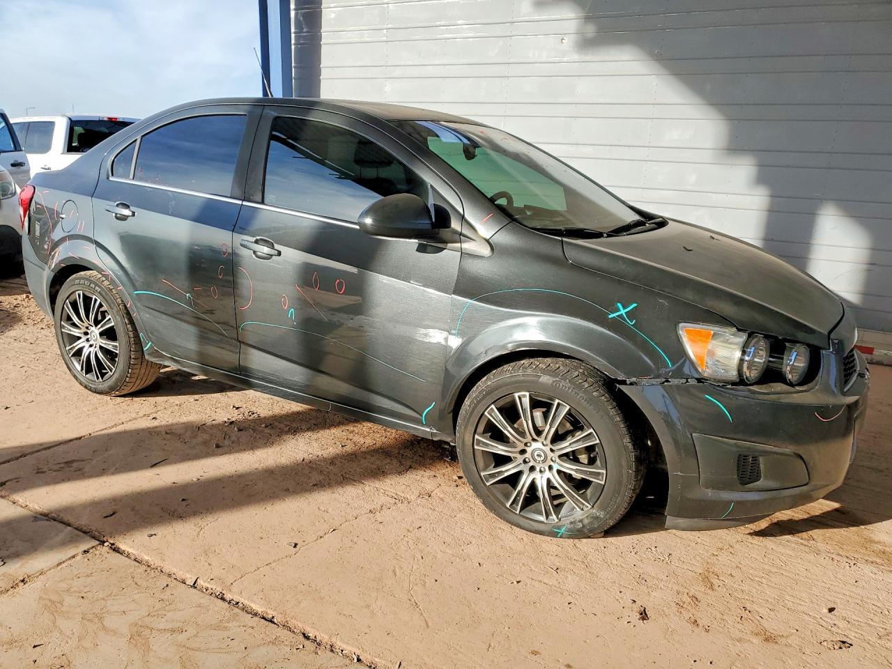 2014 Chevrolet Sonic lt