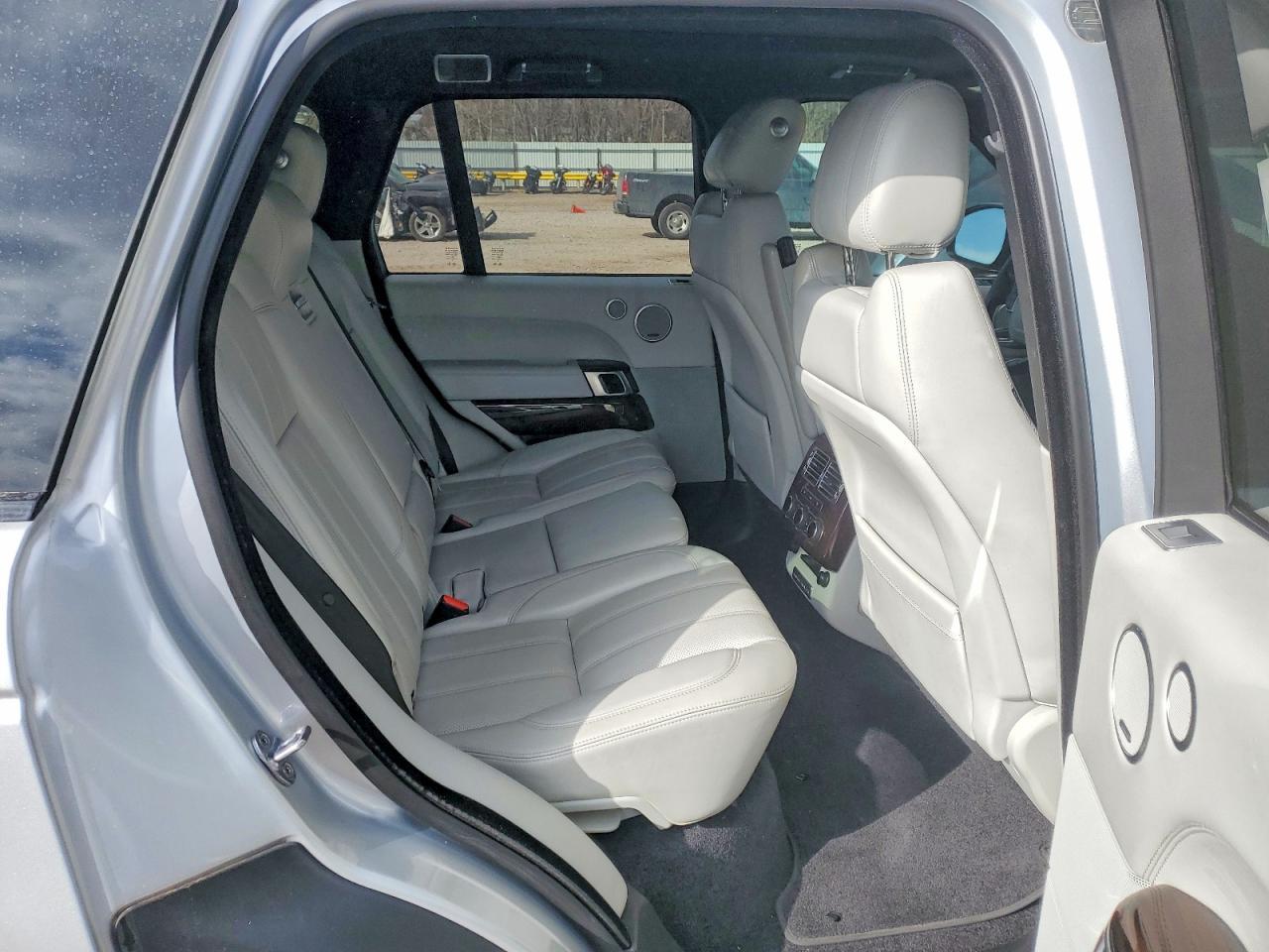 2016 Land Rover Range Rover hse