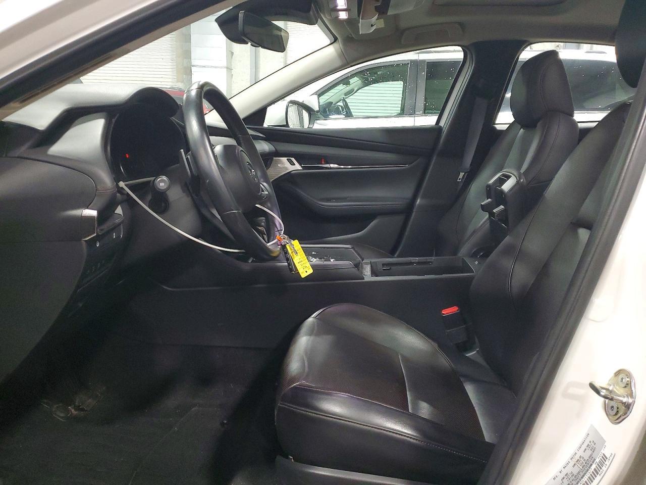 2019 Mazda 3 Premium