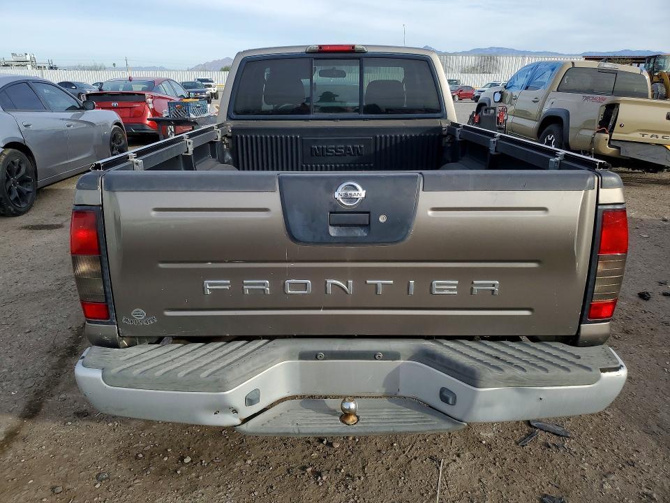 2004 Nissan Frontier Standard