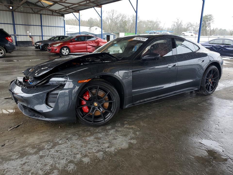 2024 Porsche Taycan gts