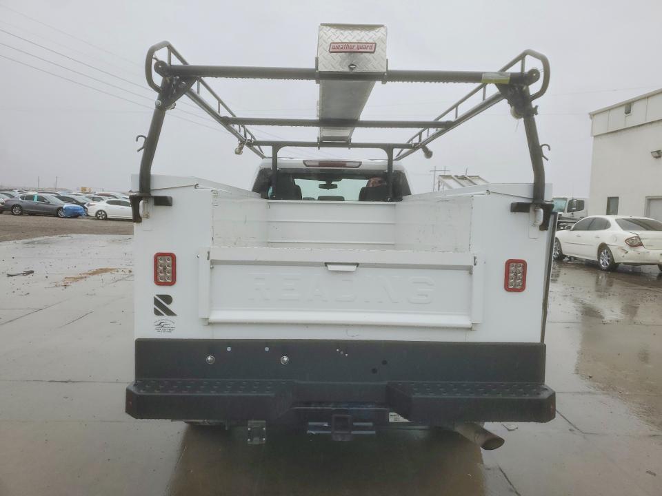 2022 Chevrolet Silverado C3500