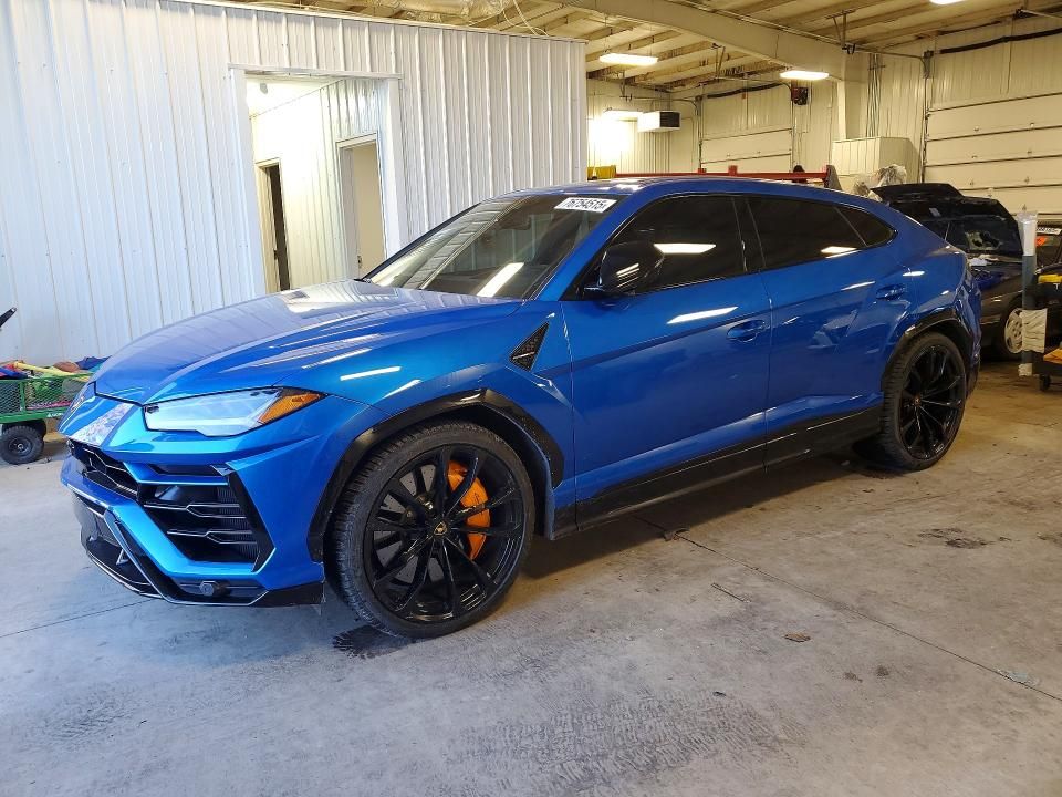 2022 Lamborghini Urus