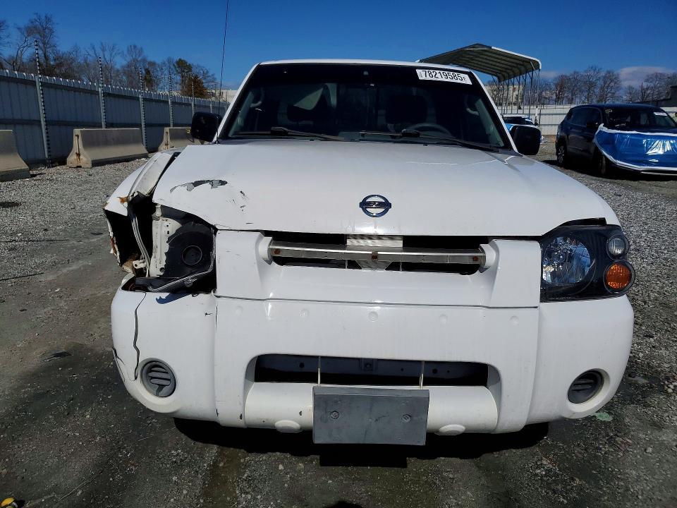 2002 Nissan Frontier Standard
