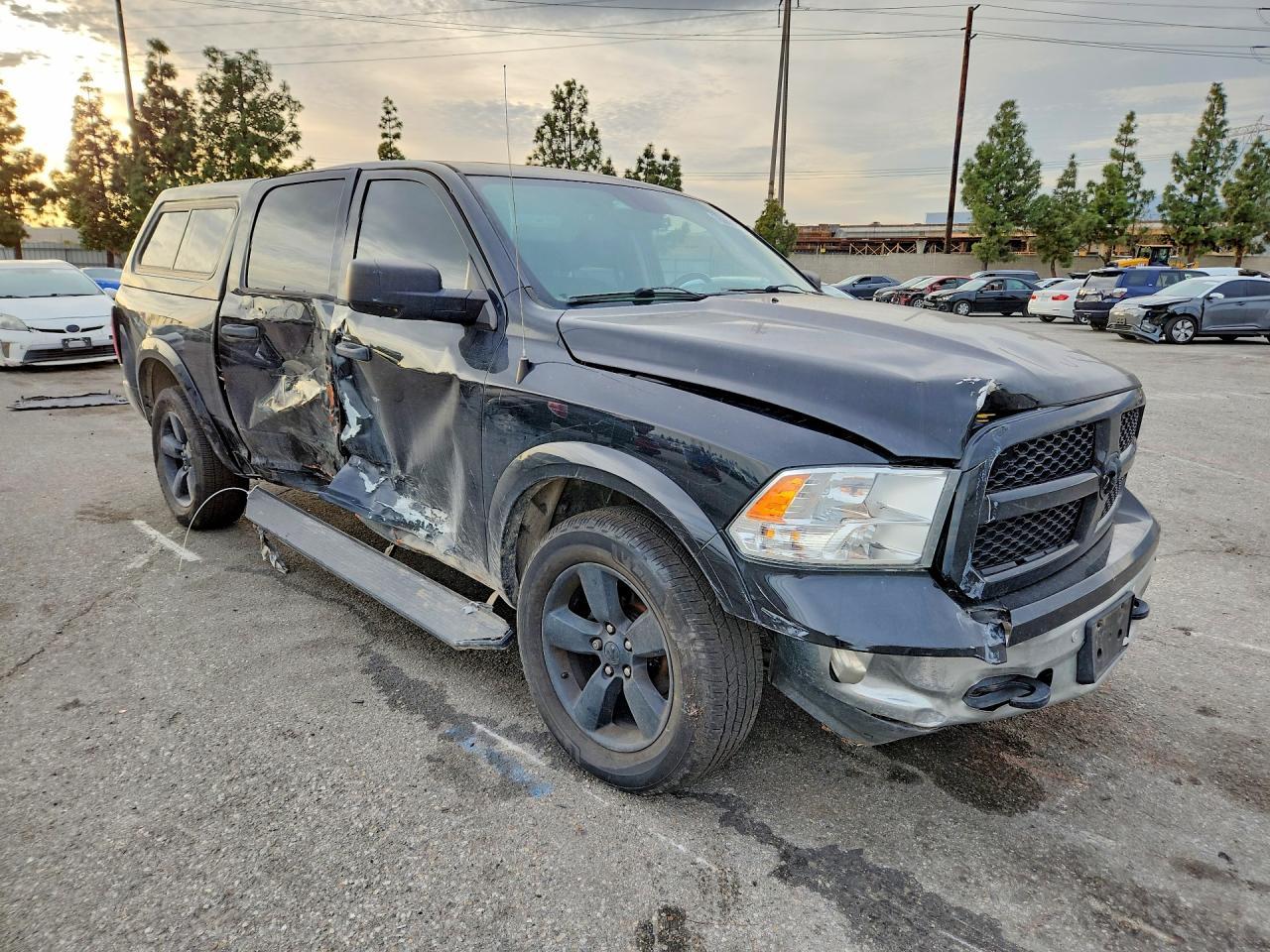 2015 Dodge Ram 1500 slt
