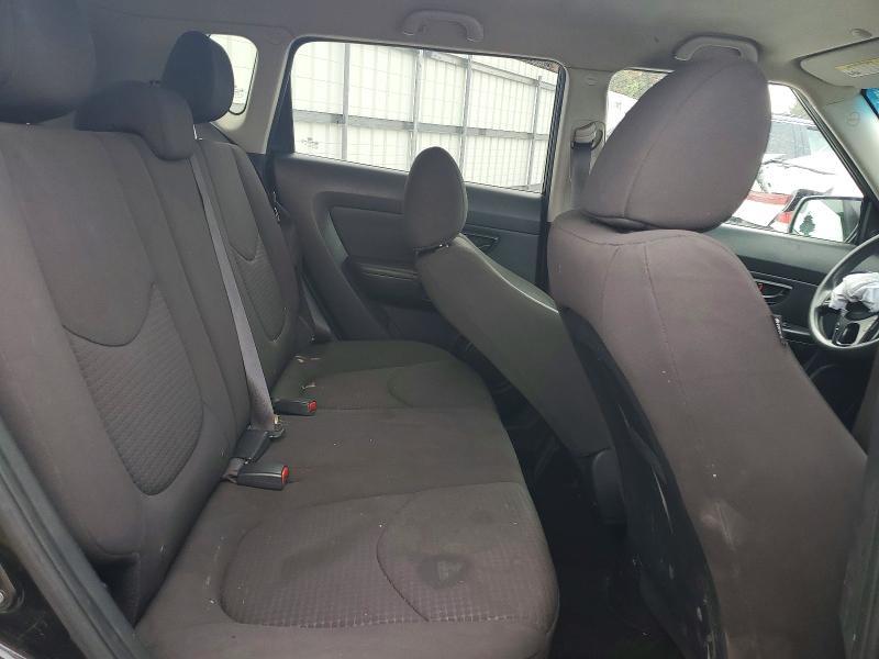 2013 KIA Soul Base
