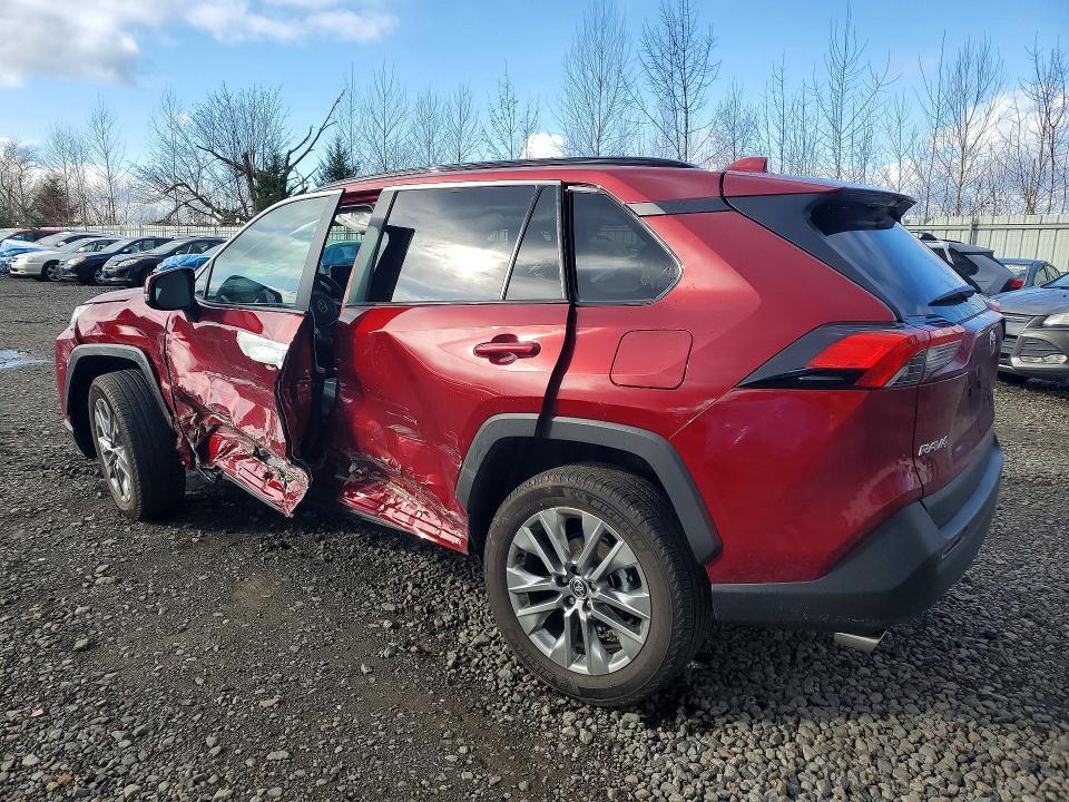 2025 Toyota Rav4 xle Premium