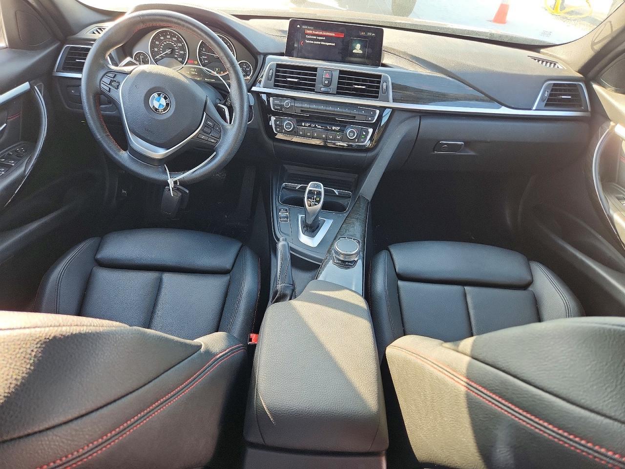 2018 BMW 330 xi
