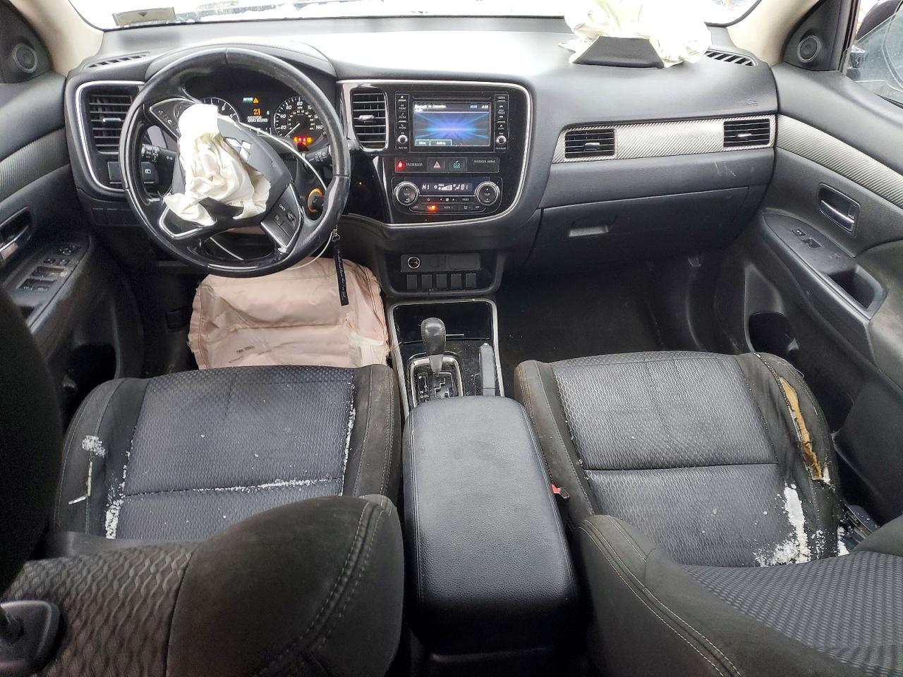 2017 Mitsubishi Outlander es