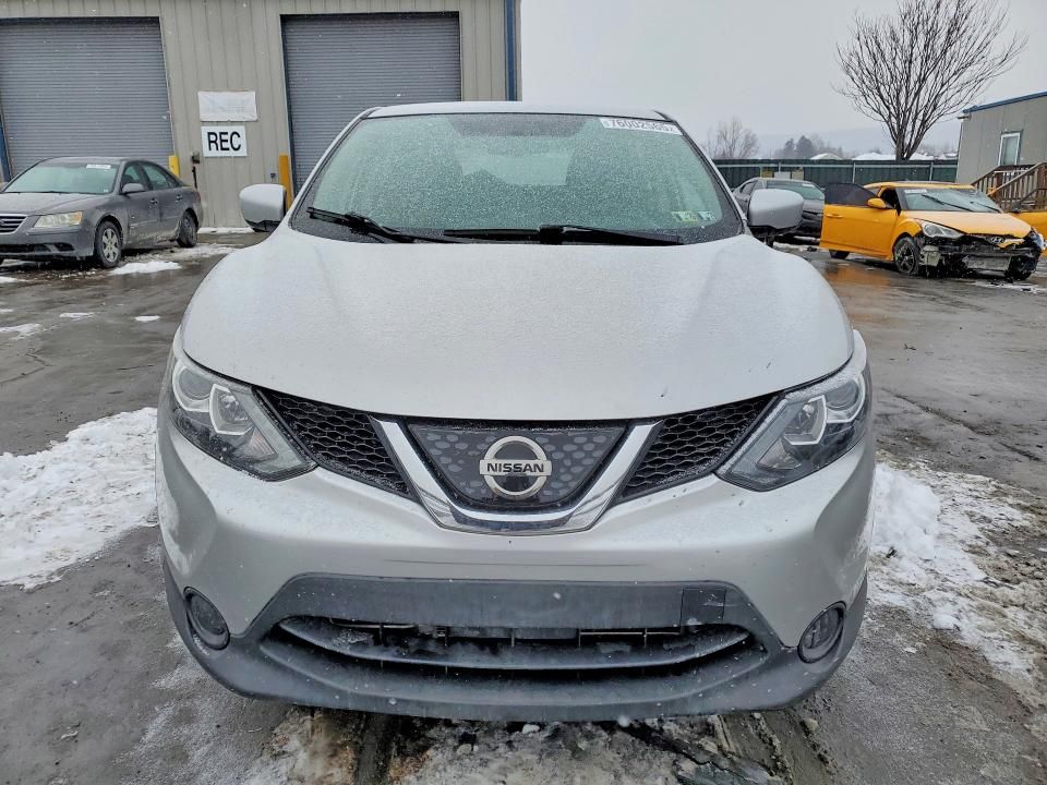 2018 Nissan Rogue Sport s