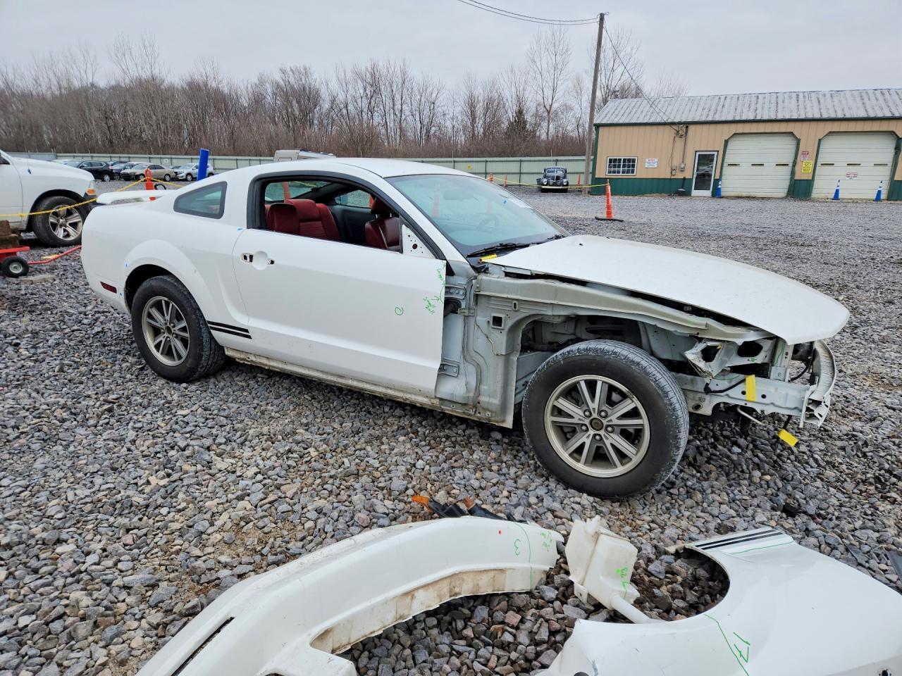 2005 Ford Mustang