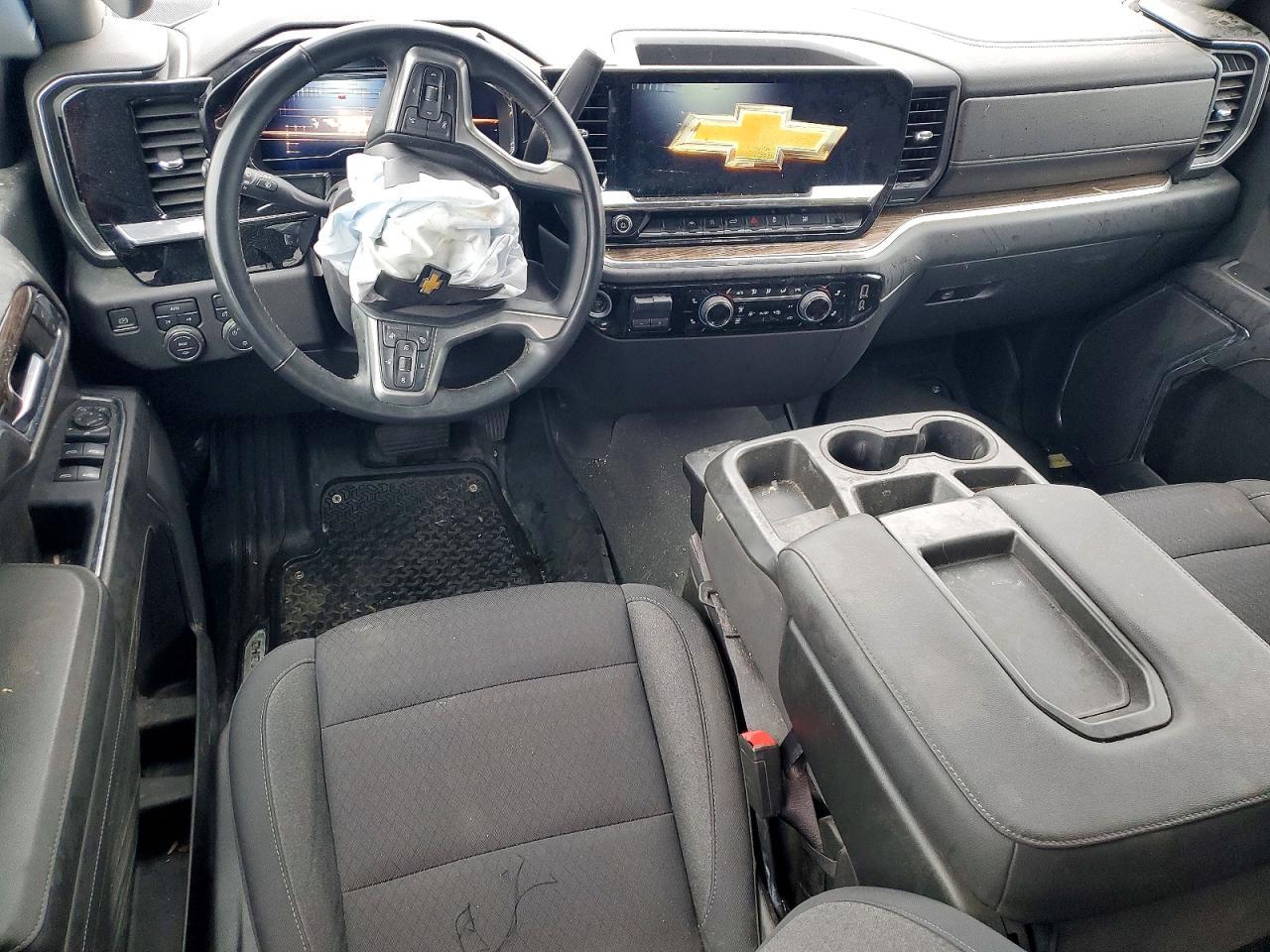 2023 Chevrolet Silverado K1500 LT