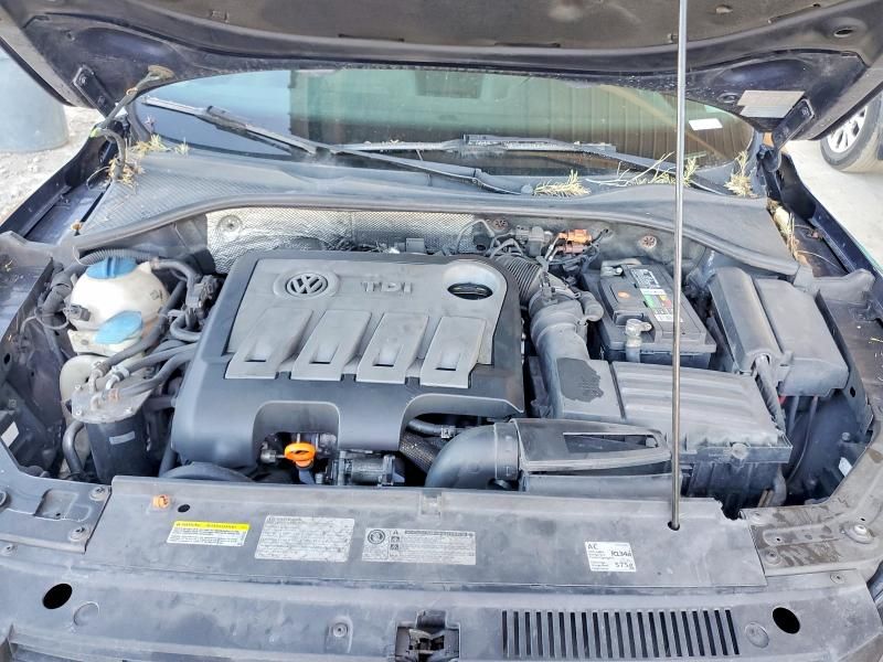 2013 Volkswagen Passat sel