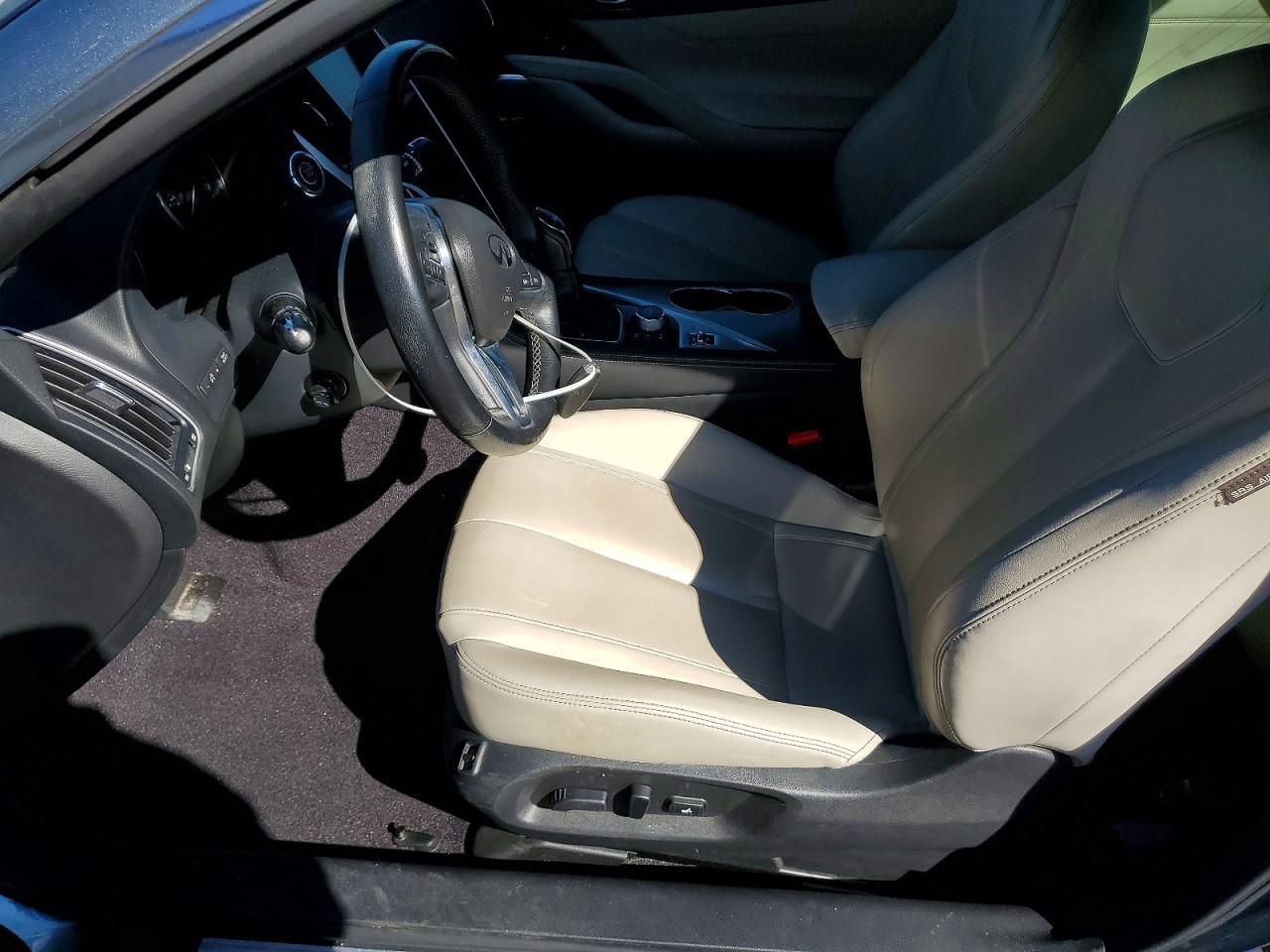 2017 Infiniti Q60 Base