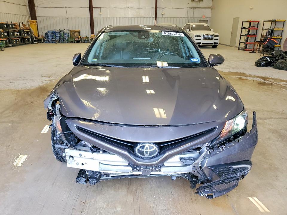 2023 Toyota Camry se Night Shade