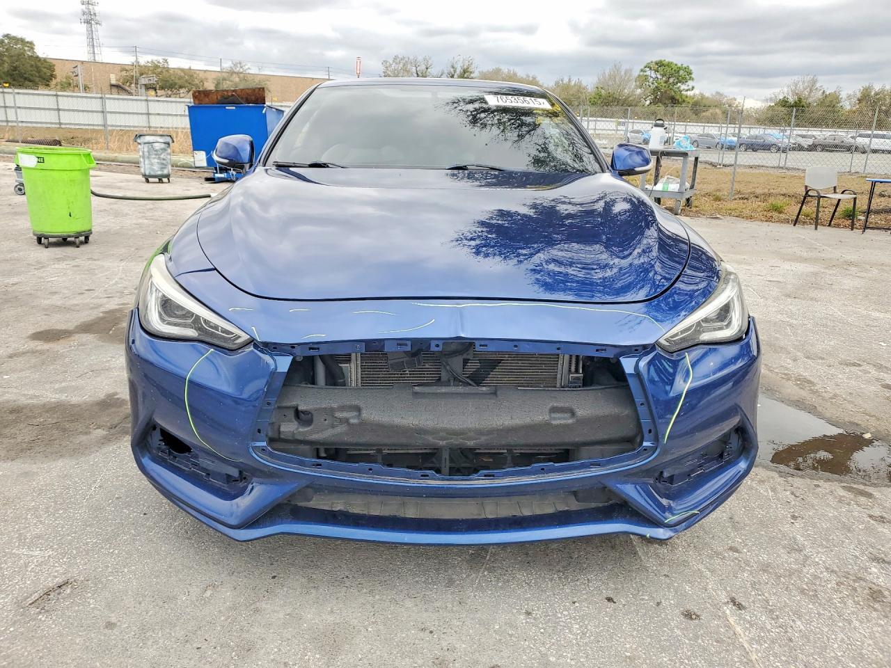 2017 Infinity Q60