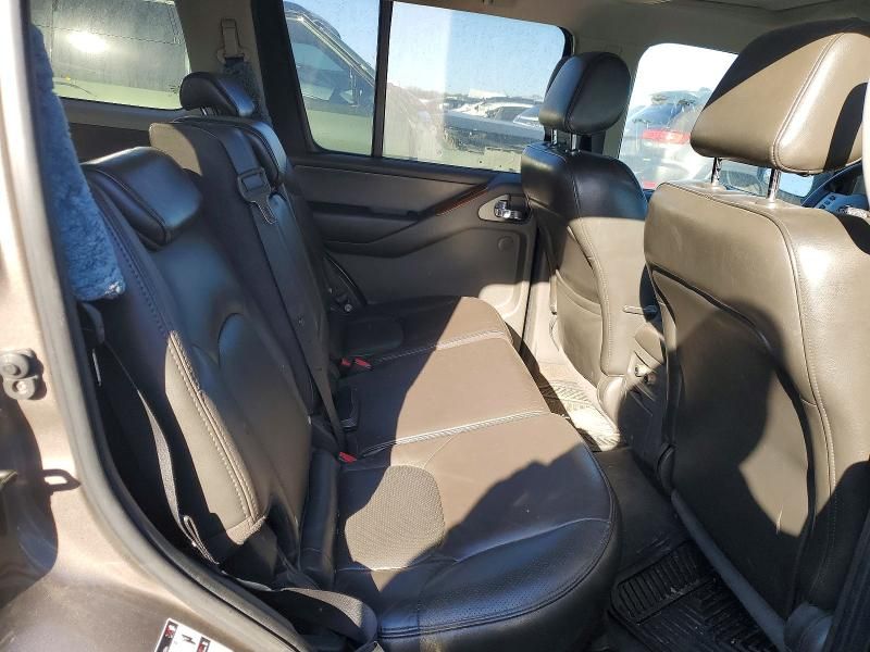 2006 Nissan Pathfinder le
