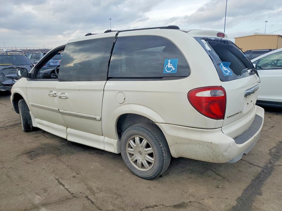 2006 Chrysler Town & Country Touring